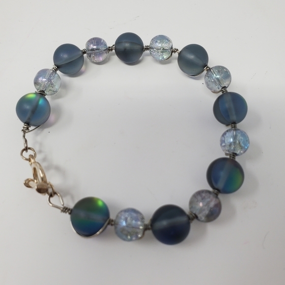 Handmade wire wrapped bracelet - Picture 2 of 5